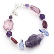 111 Enfilé violet (NC)